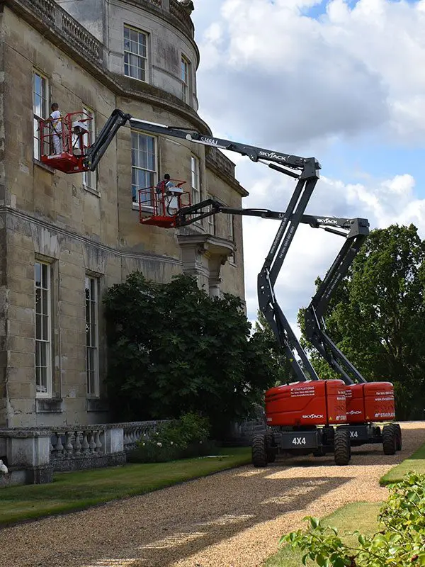 Skyjack SJ46AJ 4x4 Diesel Articulating Boom Lift - Image 2