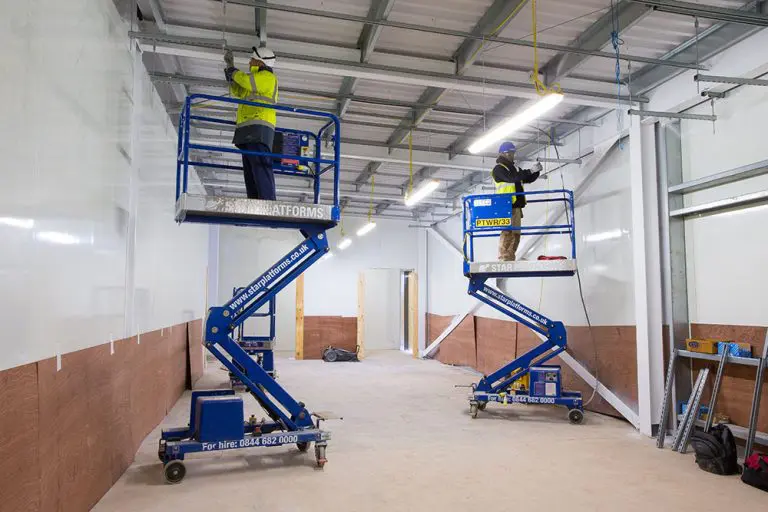 Star Platforms Provides Low Level Platforms to Data Centre Construction in Farnborough, Hampshire