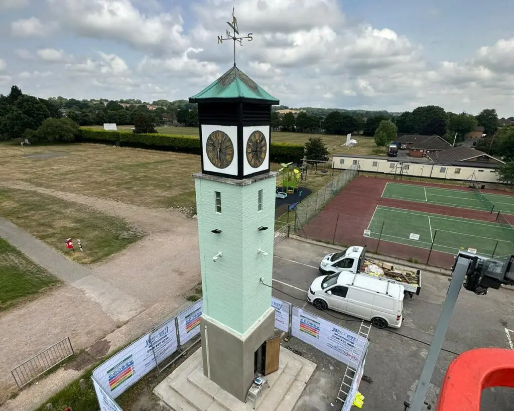 Star Platforms Thatcham clock tower (4) CROPPED