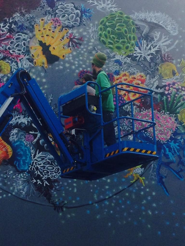 Genie_Z45_painting_London_2-768×1024