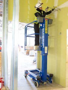 Power-Tower-Nano-mast-lift-AC-600×800