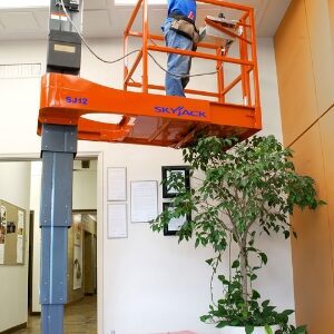 Skyjack SJ12 Vertical Mast Lift