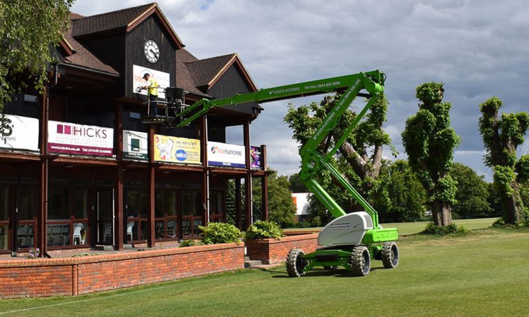 Star Platforms Provide a Niftylift Articulating Boom Lift to Hemel Hempstead Town Cricket Club